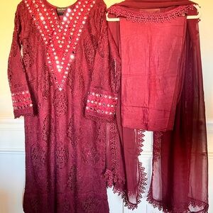 Pakistani Maroon Lace qureshia with mirror work kameez pant  sz S